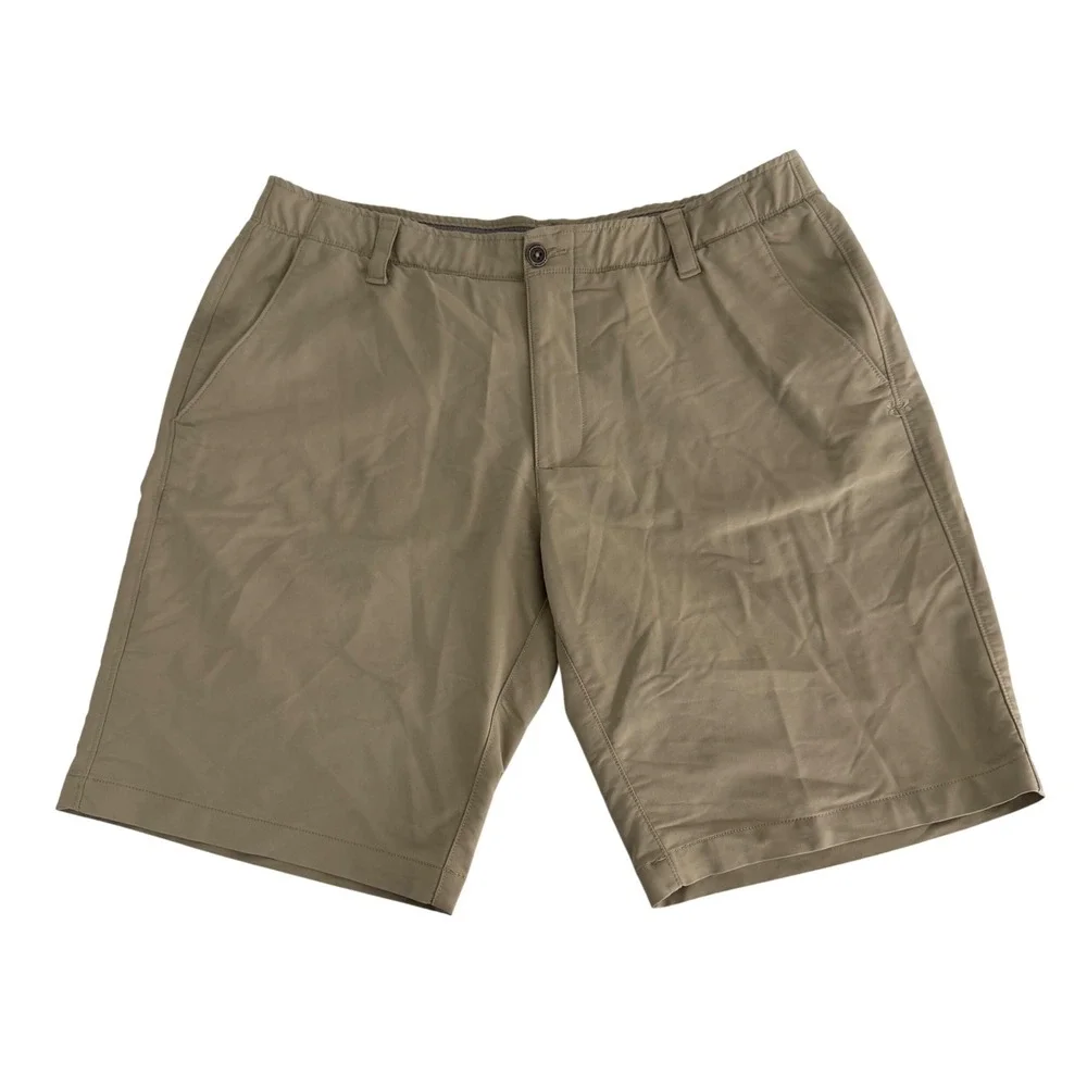 Under Armour Men 38 HeatGear‎ Golf Shorts Khaki Tan Loose Fit Stretch Athleisure